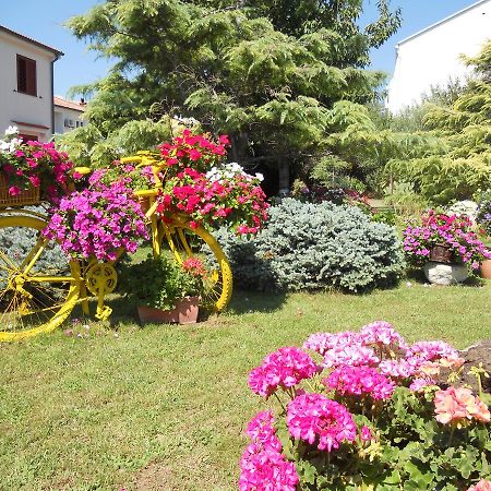 Apartments Mihalic Baška Exterior foto